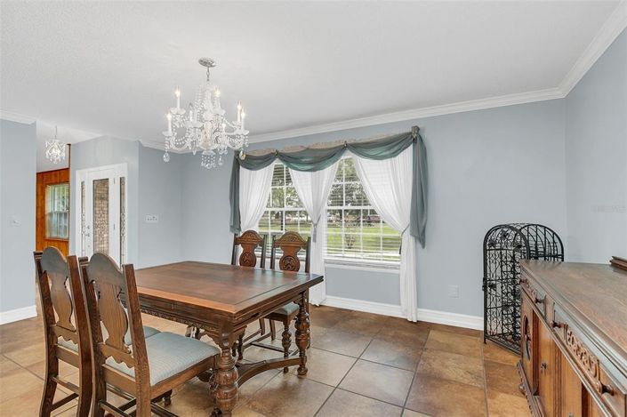 Image No.19-4 Bed House for sale