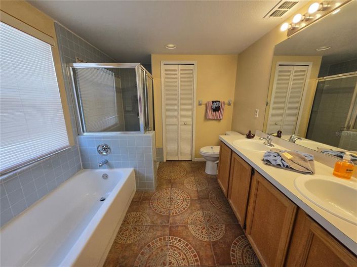 Image No.24-4 Bed House for sale