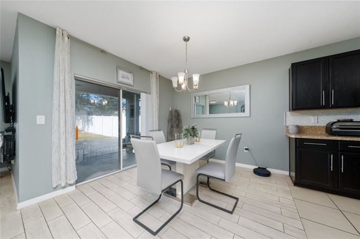 Image No.12-4 Bed House for sale