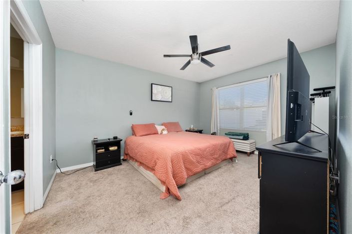 Image No.15-4 Bed House for sale