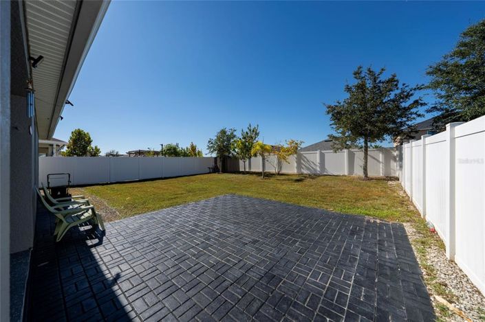 Image No.18-4 Bed House for sale