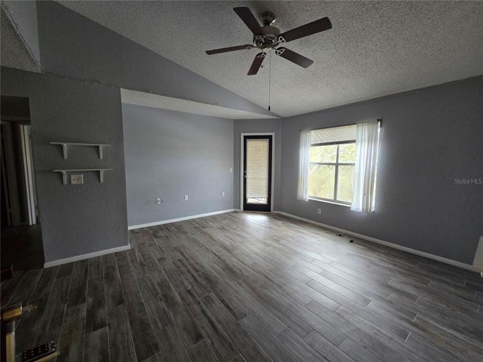 Image No.7-Appartement de 1 chambre à vendre à Saint John