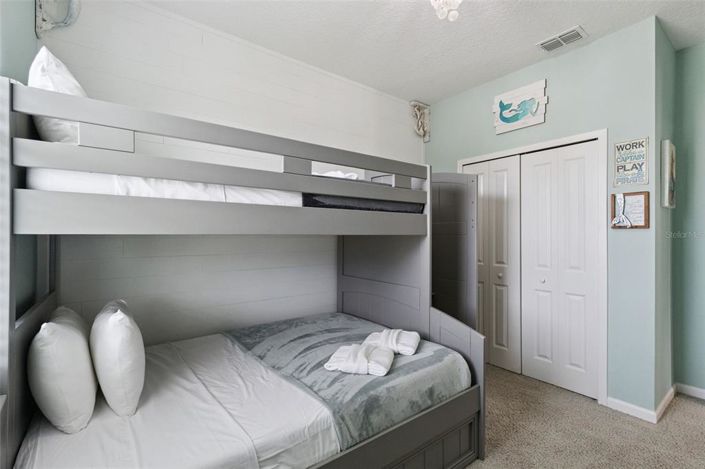 Image No.18-4 Bed House for sale