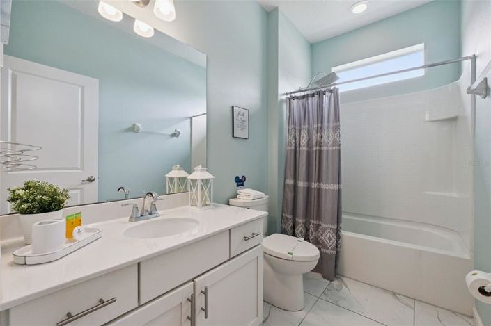 Image No.21-4 Bed House for sale