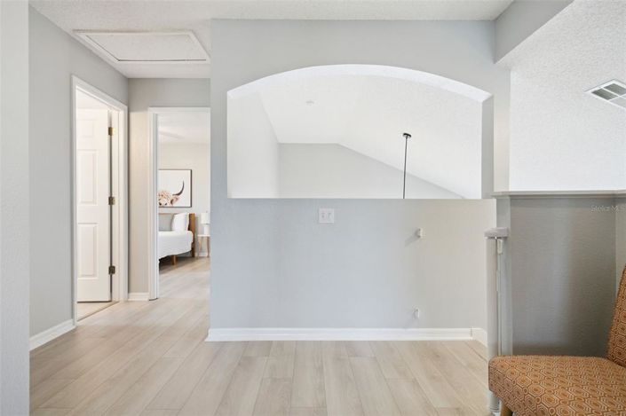 Image No.31-6 Bed House for sale