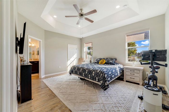 Image No.12-3 Bed House for sale