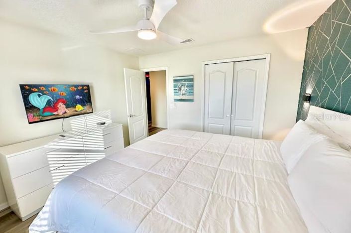 Image No.31-6 Bed House for sale