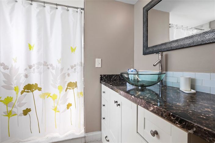 Image No.21-Appartement de 3 chambres à vendre à Saint John