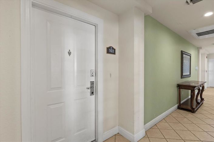 Image No.3-Appartement de 1 chambre à vendre à Saint John