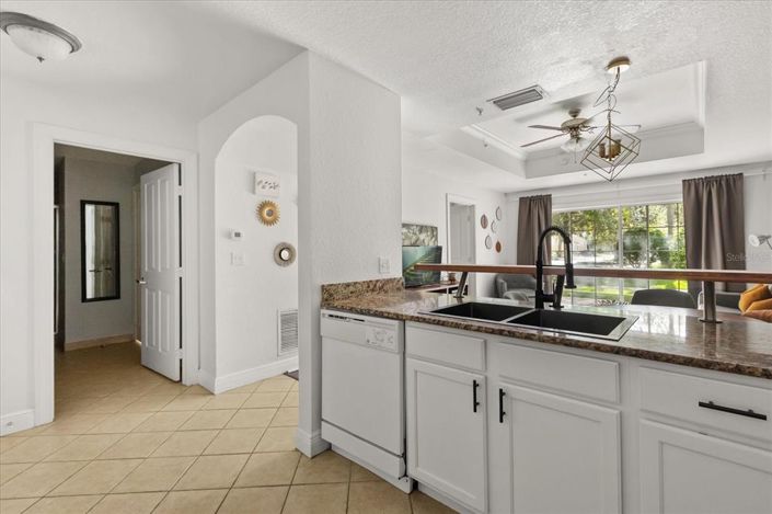 Image No.7-Appartement de 1 chambre à vendre à Saint John