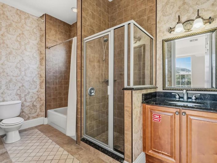 Image No.50-6 Bed House for sale