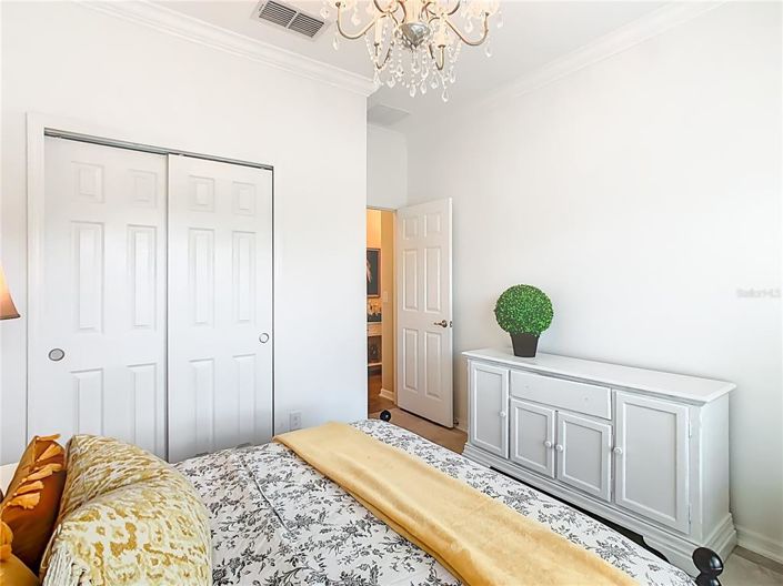 Image No.15-3 Bed House for sale