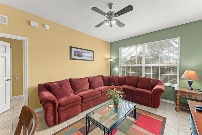 Image No.12-3 Bed Apartment for sale