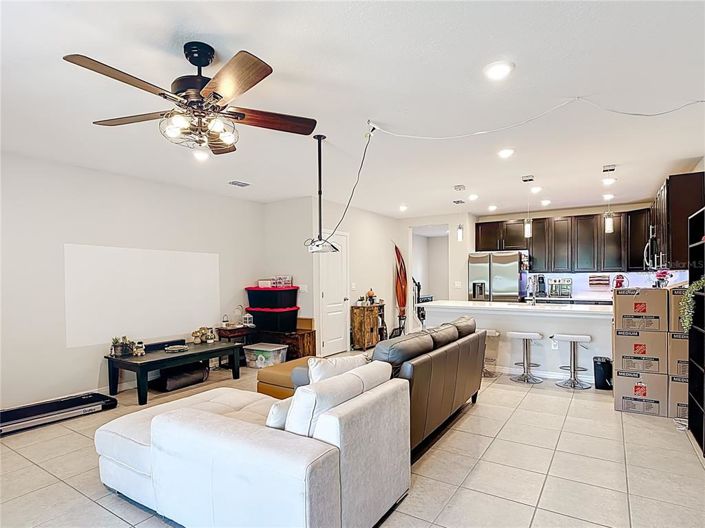 Image No.12-3 Bed Townhouse for sale