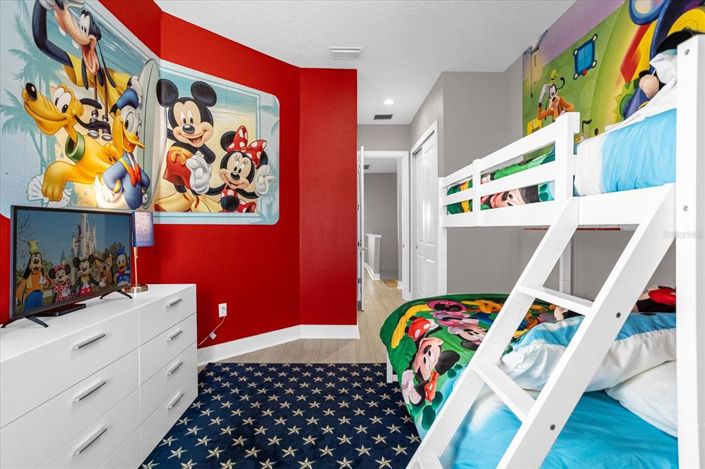 Image No.33-4 Bed Townhouse for sale