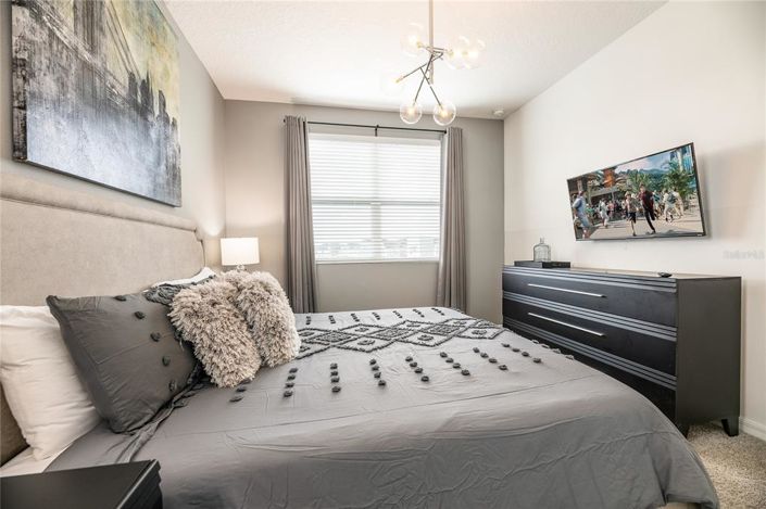 Image No.31-9 Bed House for sale