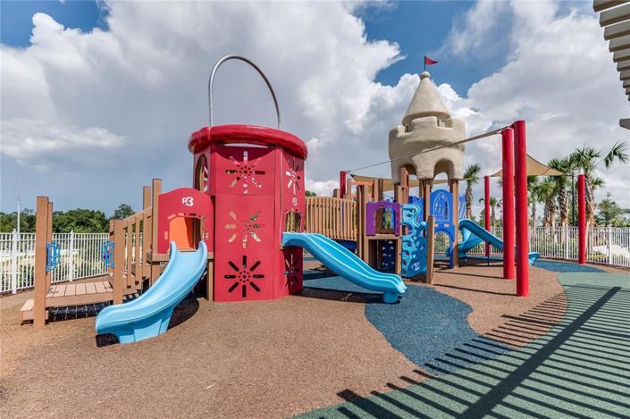 Image No.53-9 Bed House for sale