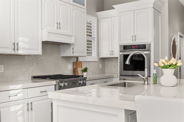 Image No.19-5 Bed House for sale