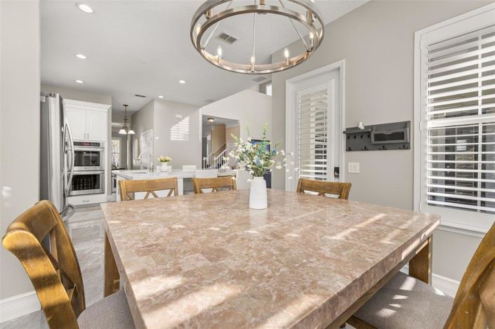 Image No.30-5 Bed House for sale