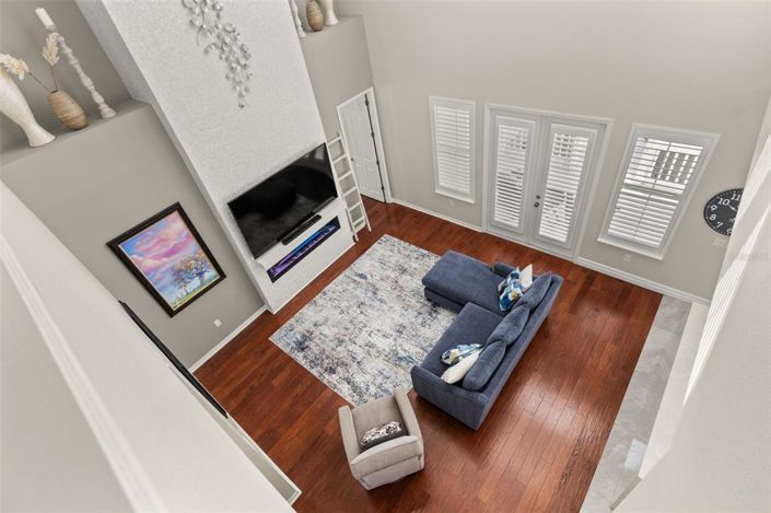 Image No.46-5 Bed House for sale