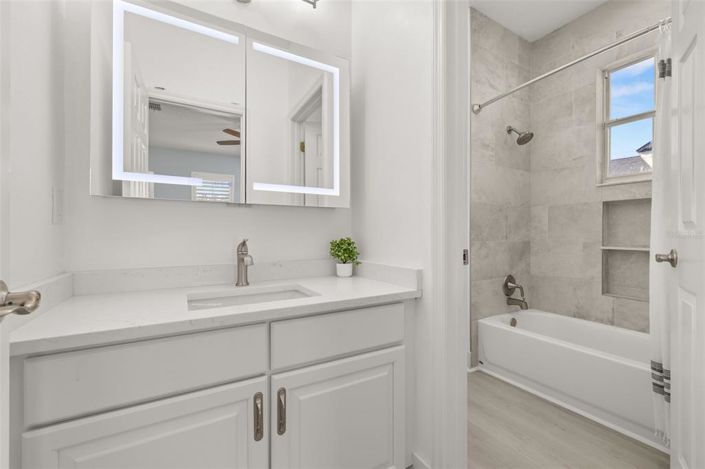 Image No.56-5 Bed House for sale