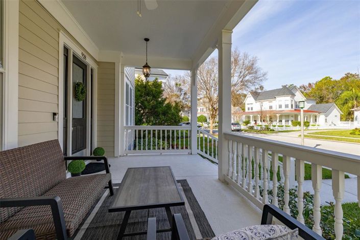 Image No.8-5 Bed House for sale