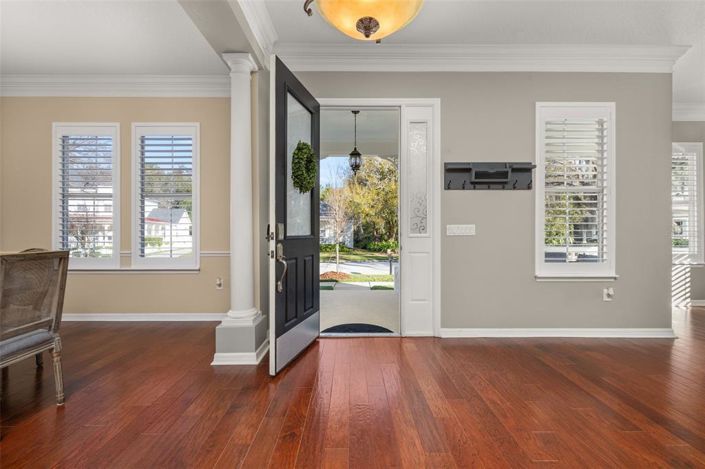 Image No.9-5 Bed House for sale