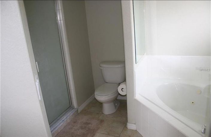 Image No.10-4 Bed House for sale