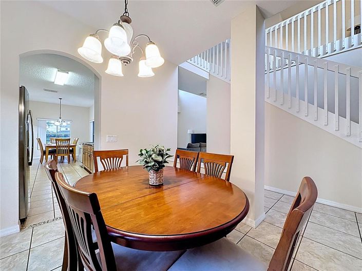 Image No.12-5 Bed House for sale