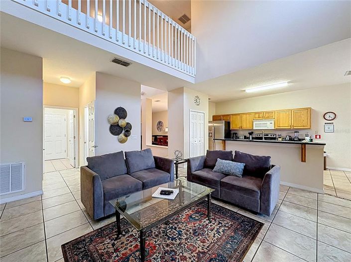 Image No.13-5 Bed House for sale