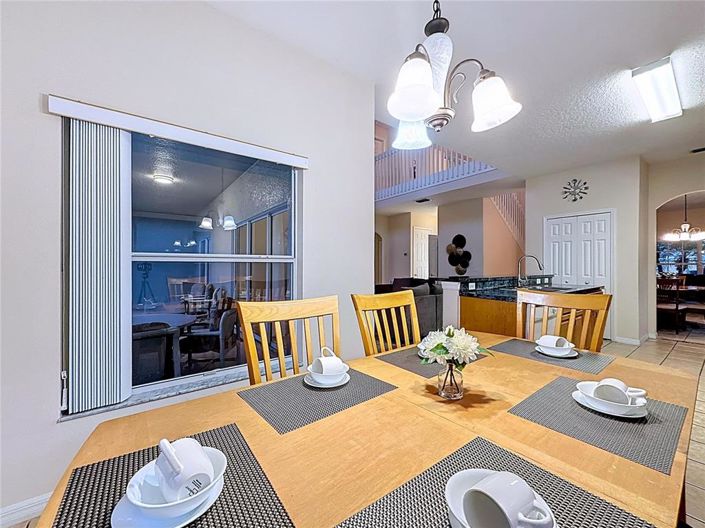 Image No.26-5 Bed House for sale