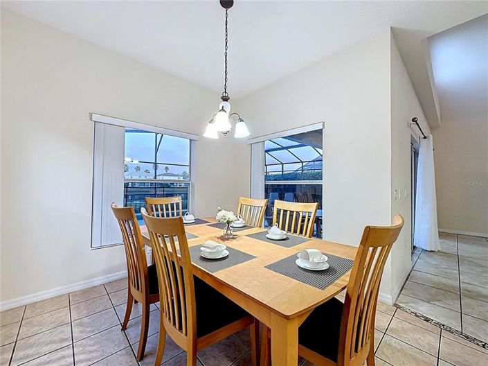 Image No.27-5 Bed House for sale