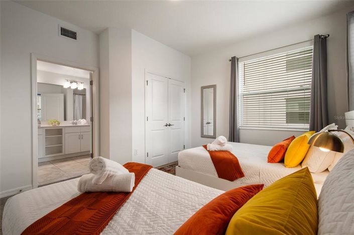 Image No.13-3 Bed Apartment for sale