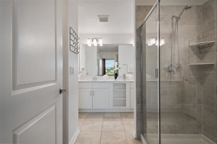 Image No.30-3 Bed Apartment for sale