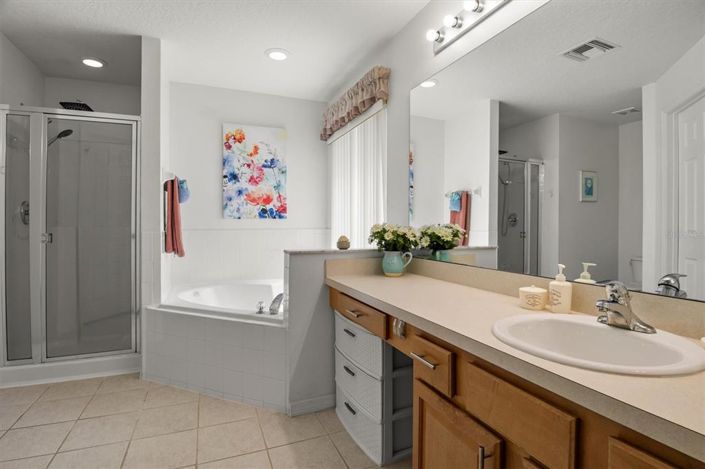 Image No.23-5 Bed House for sale