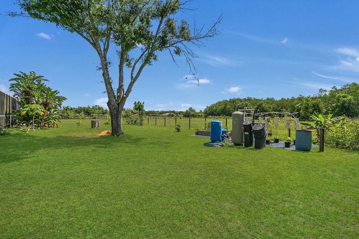 Image No.11-4 Bed House for sale