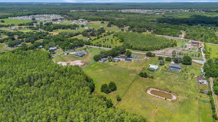 Image No.12-4 Bed House for sale