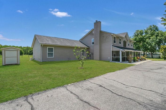 Image No.3-4 Bed House for sale