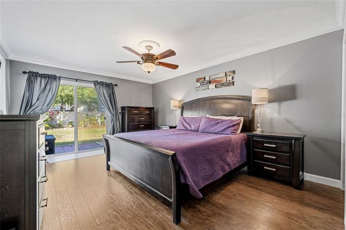 Image No.13-3 Bed House for sale