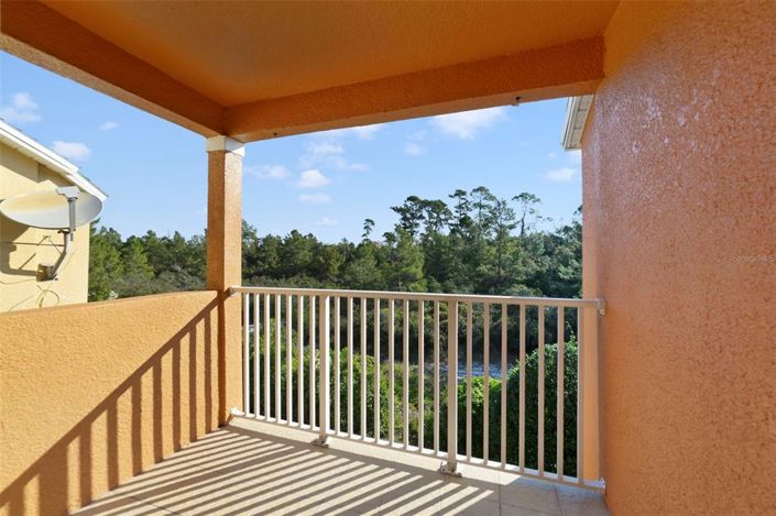 Image No.19-3 Bed Townhouse for sale