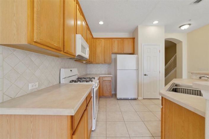 Image No.9-3 Bed Townhouse for sale