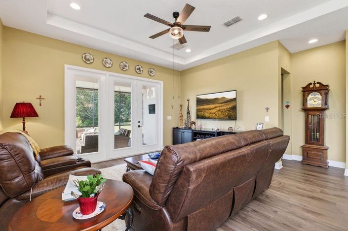 Image No.17-2 Bed Villa for sale