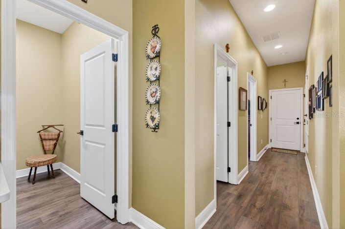 Image No.9-2 Bed Villa for sale