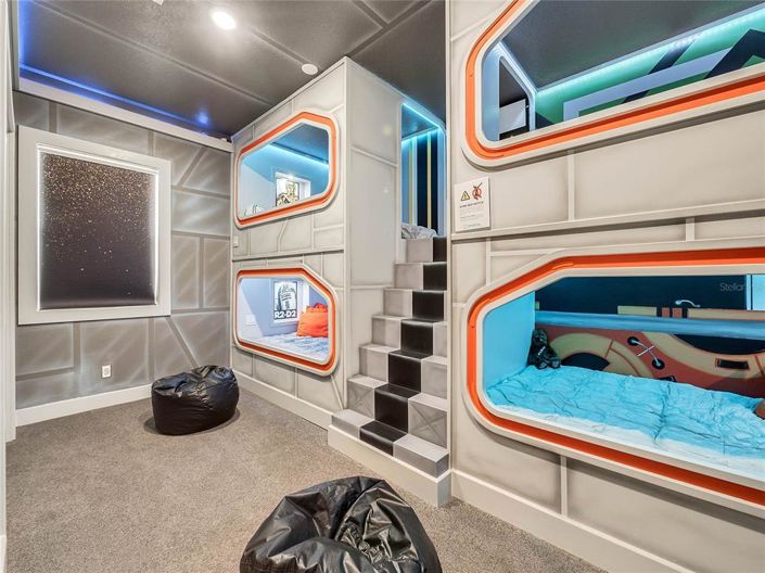 Image No.21-5 Bed House for sale