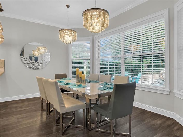 Image No.4-5 Bed House for sale