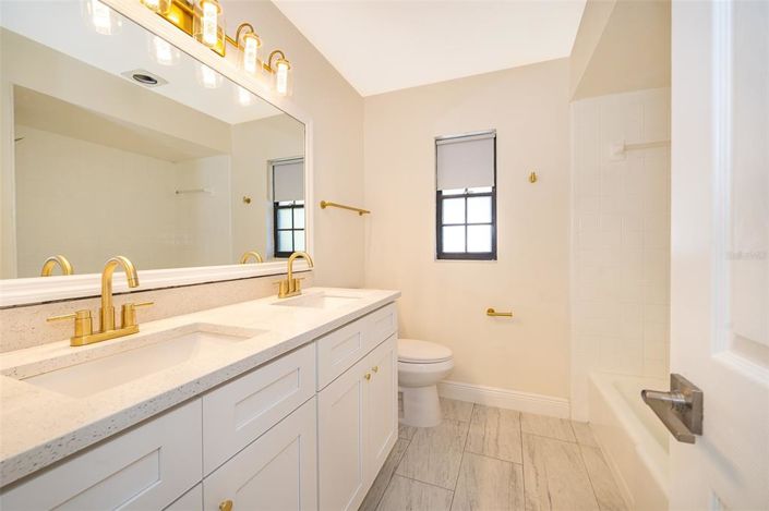 Image No.20-3 Bed House for sale