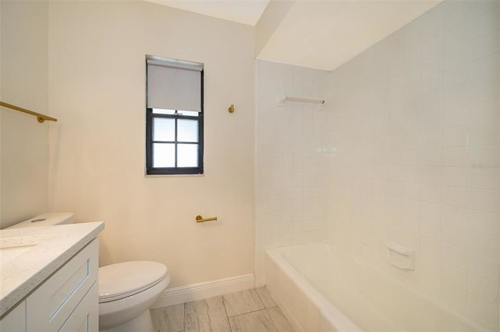 Image No.21-3 Bed House for sale