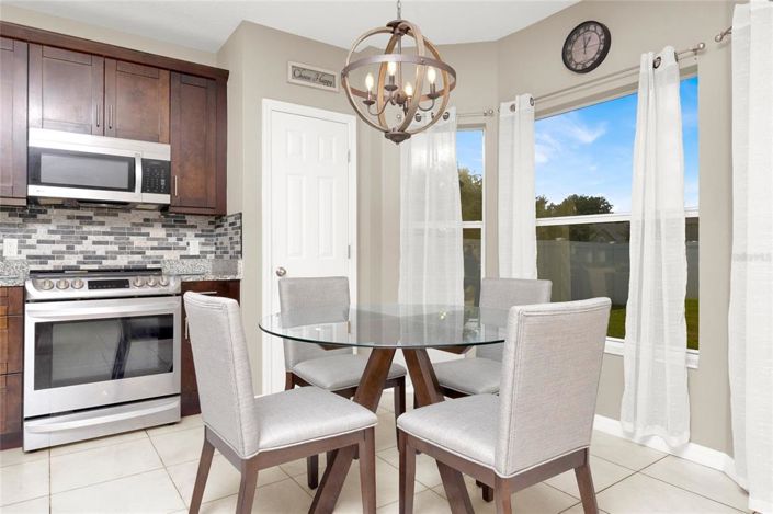 Image No.17-4 Bed House for sale