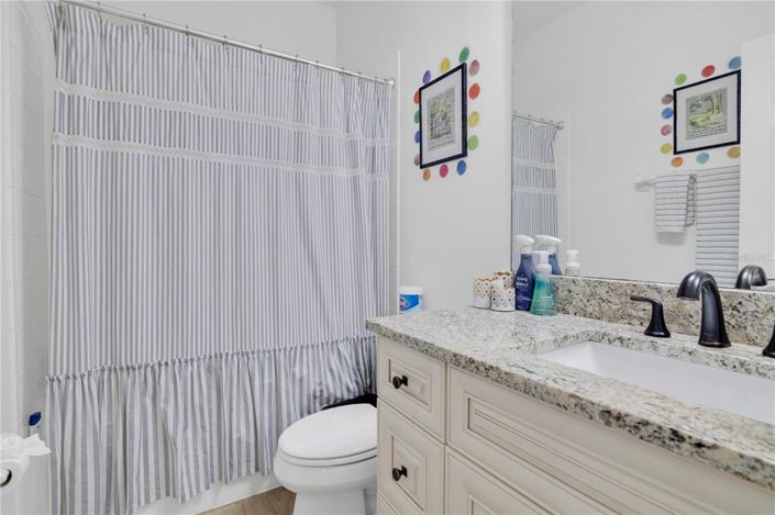 Image No.24-6 Bed House for sale