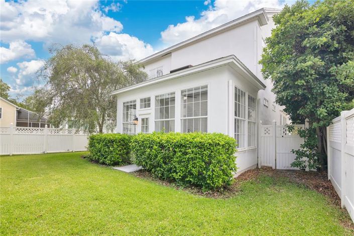 Image No.25-6 Bed House for sale